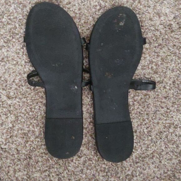 Amazon Essentials sandals  - Picture 2 of 2